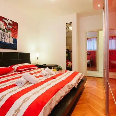 Petra Appartement *